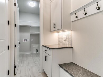 Mudroom - Drop Zone