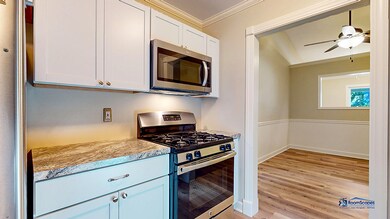 967 Cardiff Dr, Crystal Lake, IL 60014 - photo 4