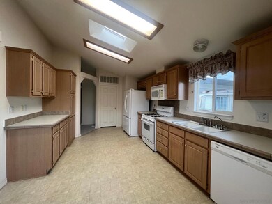 35109 Highway 79 unit SPC 168, Warner Springs, CA 92086 - photo 2