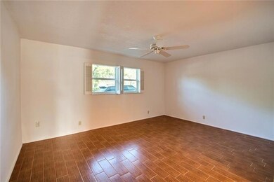 4770 Bayview Dr unit 108, Fort Lauderdale, FL 33308 - photo 6
