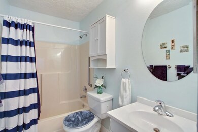 2_bathroom2