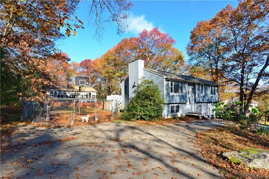 28 Rosemere Ave, Johnston, RI 02919 - photo 4