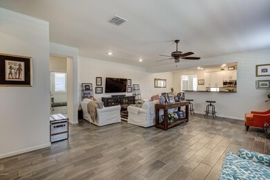 3982 E Desert Broom Dr-5