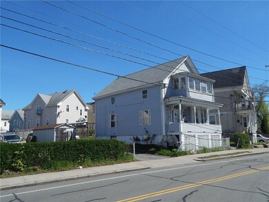 54 Laurel Hill Ave, Providence, RI 02909 - photo 4