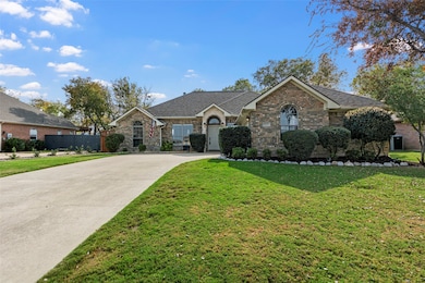 1128 Shell Beach Dr, Little Elm, TX 75068 - photo 2