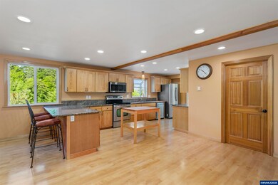 9275 SE Terrace View Ct, Amity, OR 97101 - photo 4