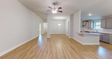 10171 Pelican Hills Ln, Cleveland, TX 77327 - photo 6