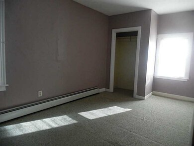 126 Main St unit 1R, Warren, RI 02885 - photo 4