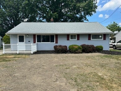 30115 Regent Rd, Wickliffe, OH 44092 - photo 2