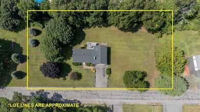 21 Sue Ann Dr, Dracut, MA 01826 - photo 2