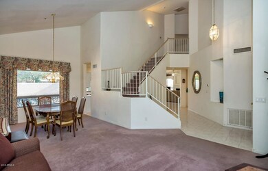 14933 N 97th Pl-large-003-3-LivingDining