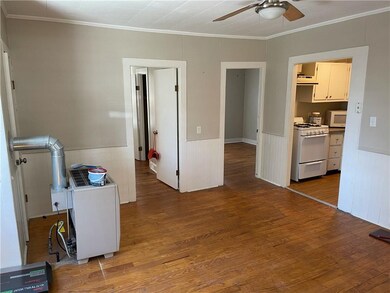 29 Clement St unit 1, Tiverton, RI 02878 - photo 4