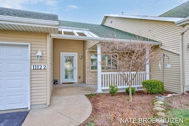 3-web-or-mls-1112-fountain-view-cir