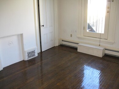 16 Clinton St unit 2, Cambridge, MA 02139 - photo 3