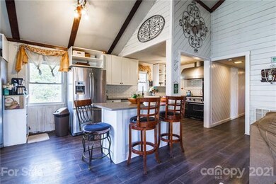 2085 Lotties Creek Rd, Burnsville, NC 28714 - photo 4