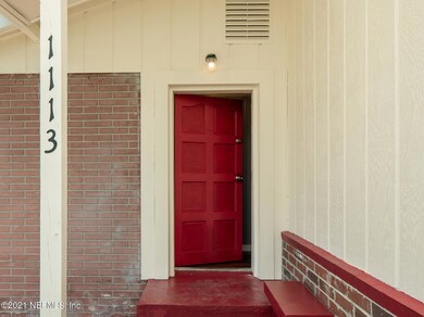 1113 Fountain Rd, Jacksonville, FL 32205 - photo 2