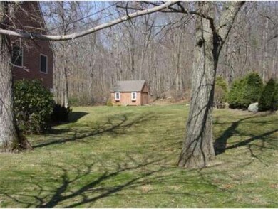 880 Malden St, Holden, MA 01520 - photo 7