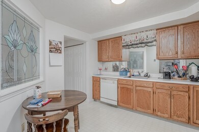 340 Centre Ave unit 46, Rockland, MA 02370 - photo 7