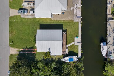 Aerial roof