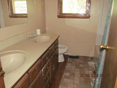 10952 N 100 W, Fountaintown, IN 46130 - photo 7