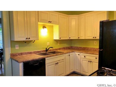 Kitchen Newly Remodeled Kitchen!
