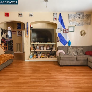 505 Tuscany Ct, Patterson, CA 95363 - photo 3