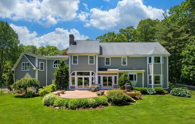 11 Wyndemere Dr, Southborough, MA 01772 - photo 2