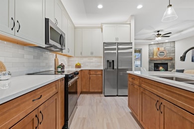 7034 Stonewood Ln, Lannon, WI 53046 - photo 5