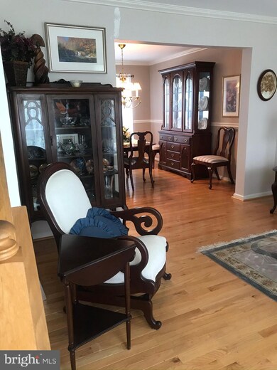 8 Sir Barton Ct, Newark, DE 19702 - photo 4