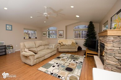 Second living space/rec. room upstairs
