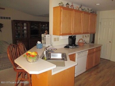 24 Shaw Dr, Drums, PA 18222 - photo 7