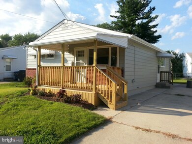 711 Holly Ln, Mount Holly, NJ 08060 - photo 4