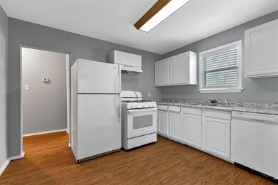 1104 Rumfield Rd, Fort Worth, TX 76108 - photo 5