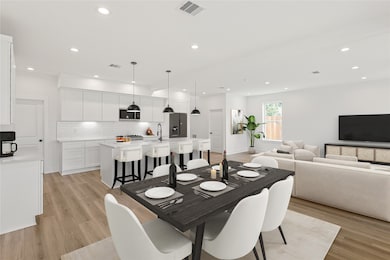 7412 Hezekiah Ln, Houston, TX 77088 - photo 5