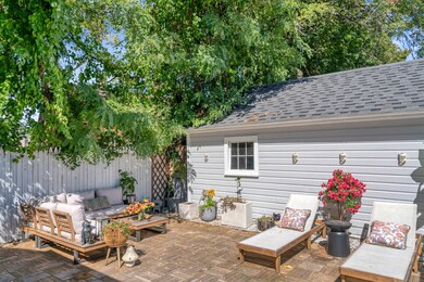 Private patio with plenty of sunshine