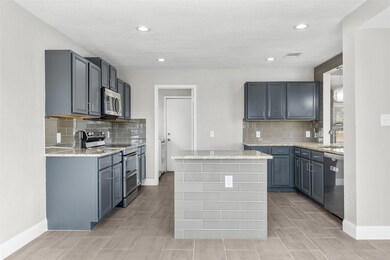 3000 Ridgemont Ln, Kyle, TX 78640 - photo 4