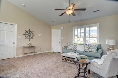 246 Sweet Gum Ln Richlands NC-large-006-