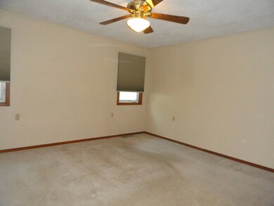 1120 8th Ave SW, Pipestone, MN 56164 - photo 7