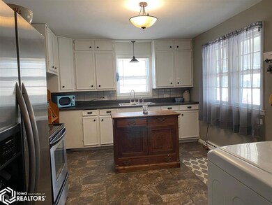 403 E Mclane St, Osceola, IA 50213 - photo 4