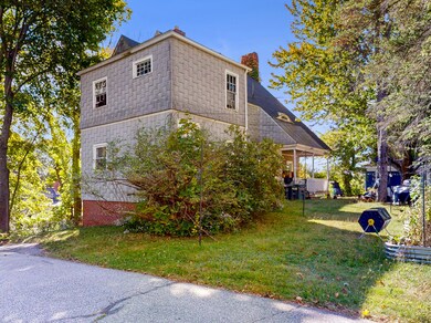 17 Beacon Ave, Auburn, ME 04210 - photo 3