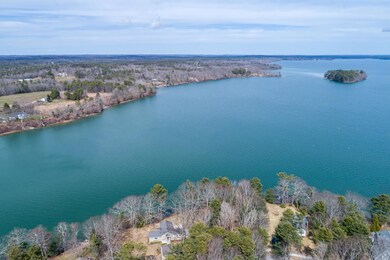 134 Maquoit Dr, Freeport, ME 04032 - photo 3