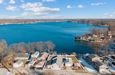 7827 N Tippecanoe Dr, Walkerton, IN 46574 - photo 6