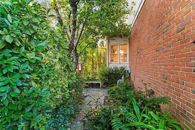 1509 Sheridan Walk NE, Atlanta, GA 30324 - photo 4