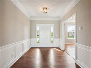 12875 Chorleywood Cir, Fishers, IN 46037 - photo 5