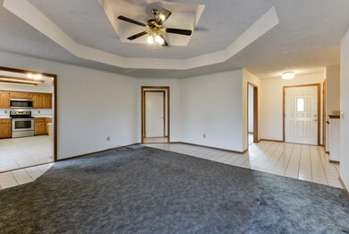 802 N 37th St, Nixa, MO 65714 - photo 4