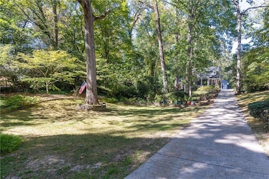 332 Brentwood Dr NE, Atlanta, GA 30305 - photo 3