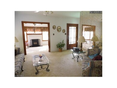 911 Stow st Kent, OH 44240 3 Bedroom 1 and a Half 
