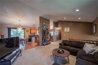 2723 Kohlhepp Rd, Eau Claire, WI 54703 - photo 5