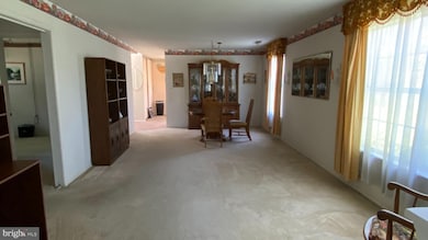 3 Lakebridge Dr, Woodbury, NJ 08096 - photo 4