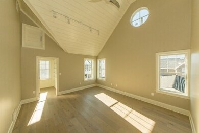 176 Winthrop Shore Dr unit 2, Winthrop, MA 02152 - photo 5